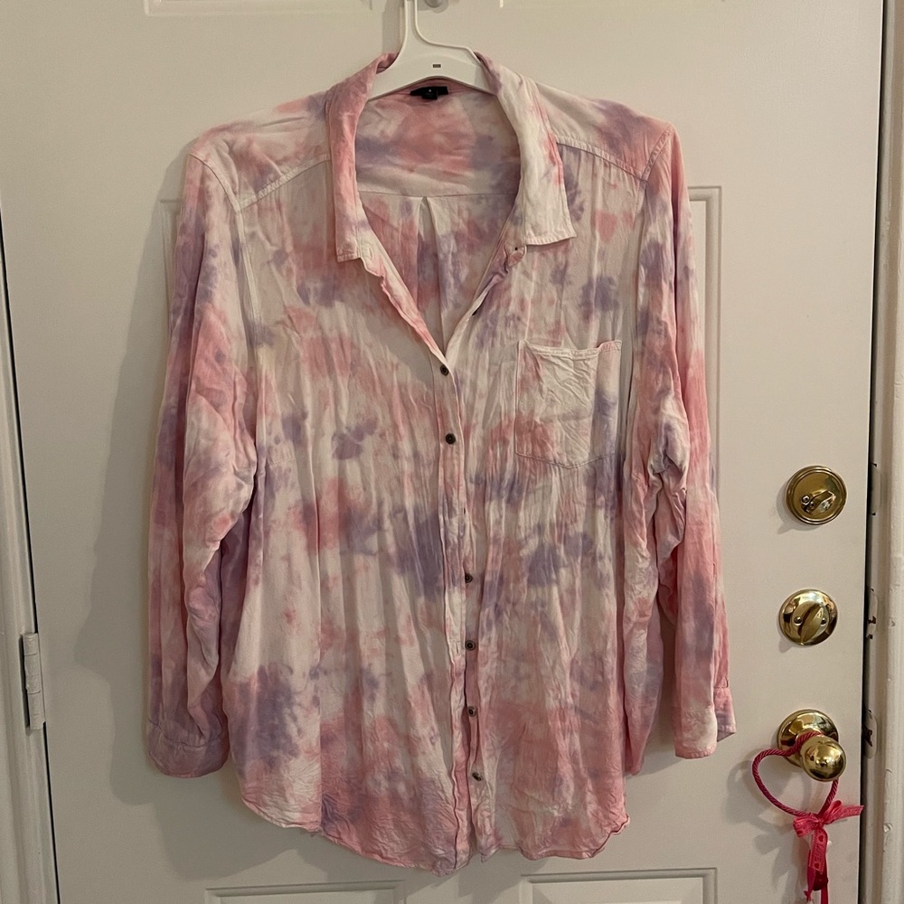 Torrid Pink Purple Tie Dye Button Up Long Sleeve Shirt